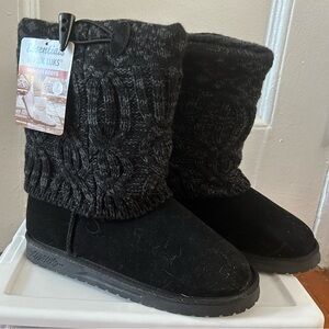 Muk Luk boots